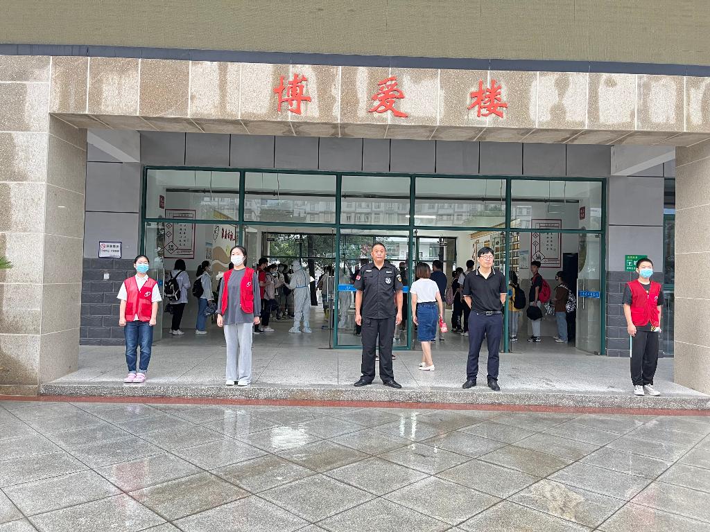 IMG_1523.JPG IMG_1523.JPG