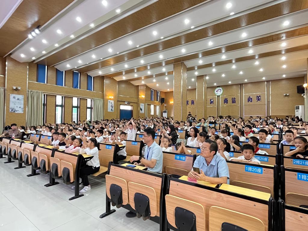 IMG_4108.JPG IMG_4108.JPG